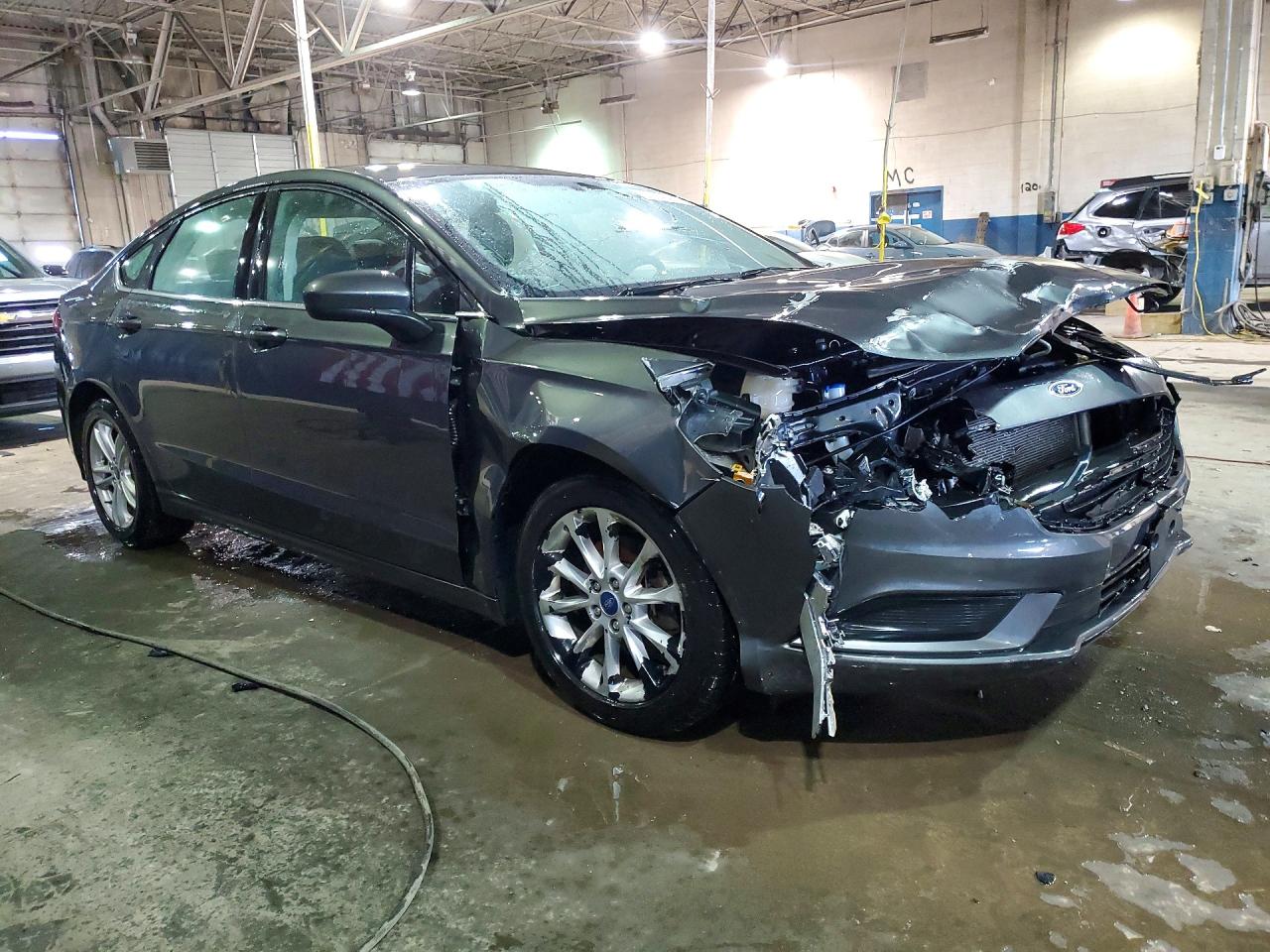2018 FORD FUSION SE photo 4