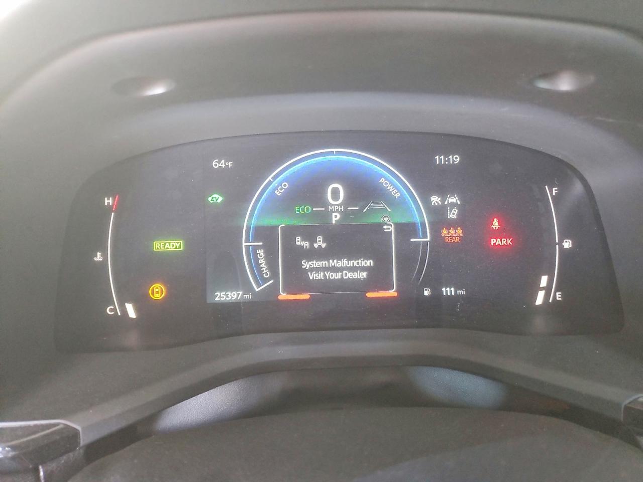 2025 TOYOTA CAMRY LE photo 9