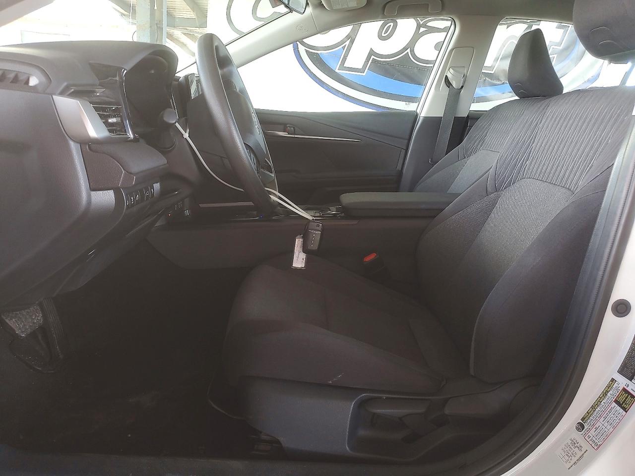 2025 TOYOTA CAMRY LE photo 7