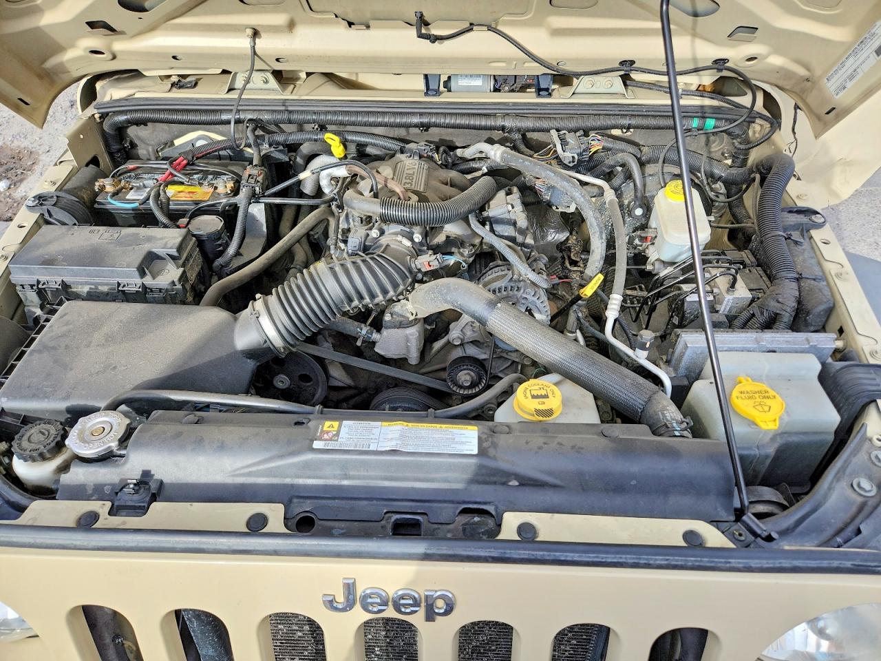 2011 JEEP WRANGLER SPORT photo 12
