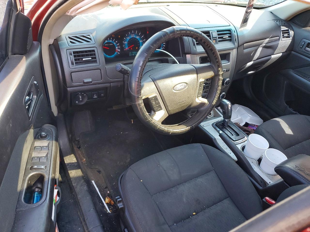 2010 FORD FUSION SE photo 8