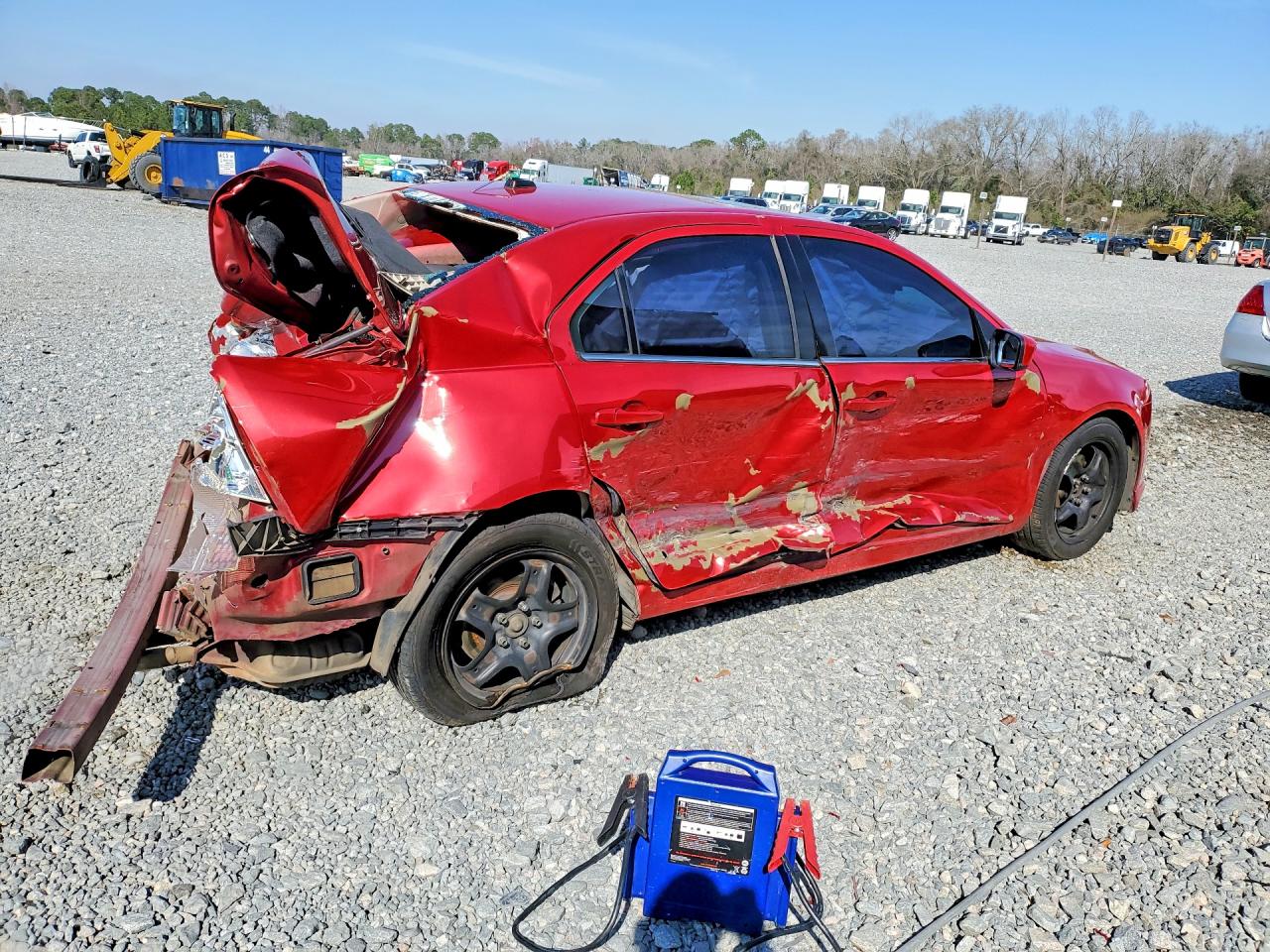 2010 FORD FUSION SE photo 3