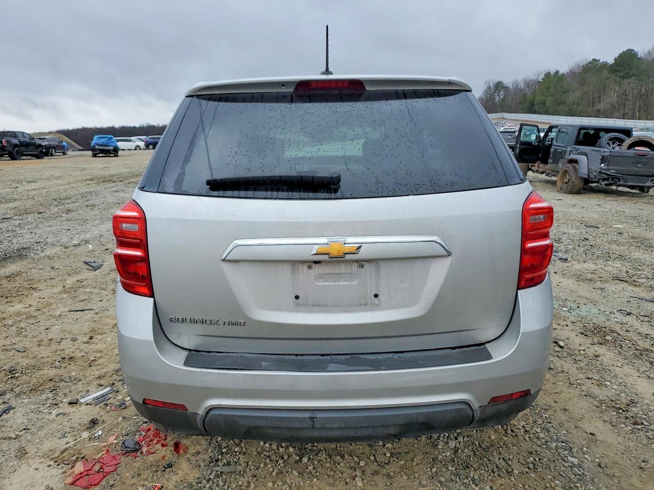 2017 CHEVROLET EQUINOX LS photo 11