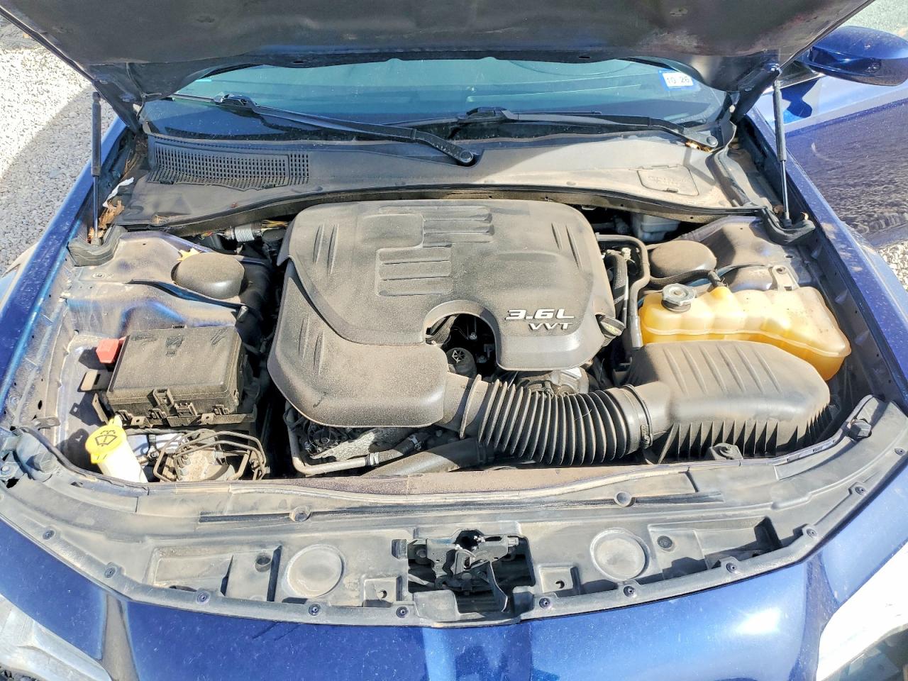 2015 CHRYSLER 300 LIMITED photo 11