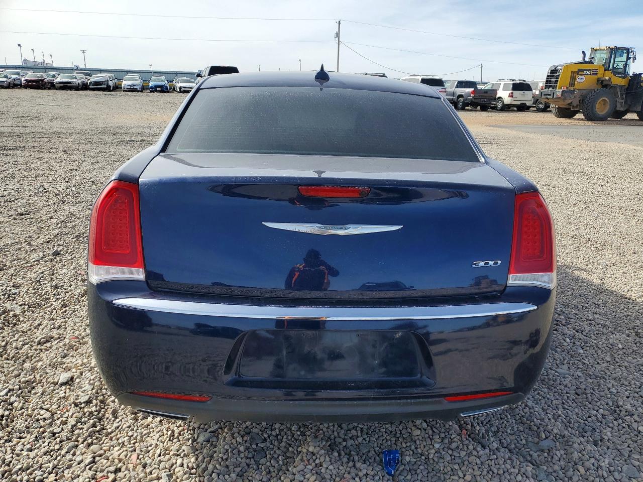 2015 CHRYSLER 300 LIMITED photo 6