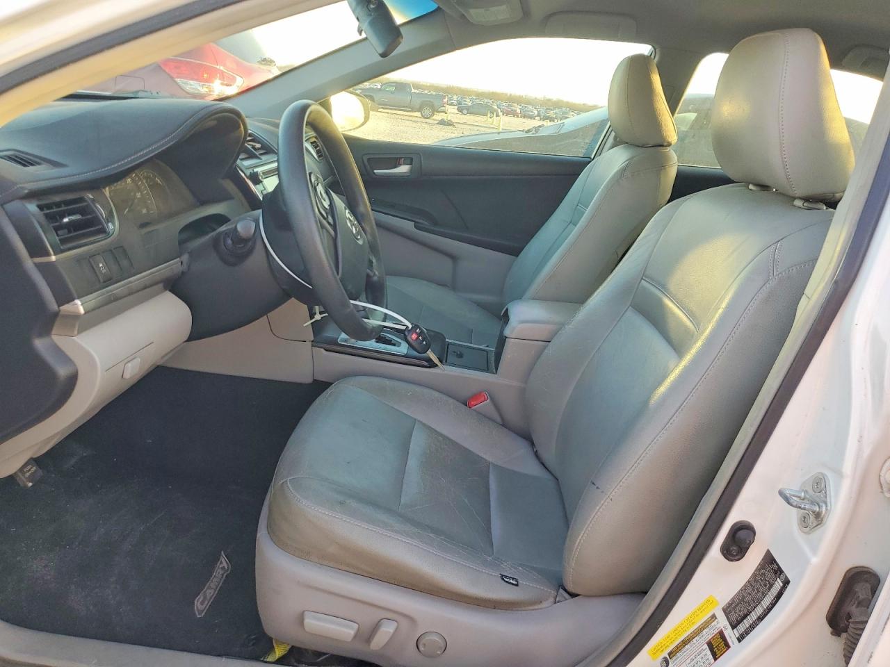 2024 TOYOTA CAMRY photo 13