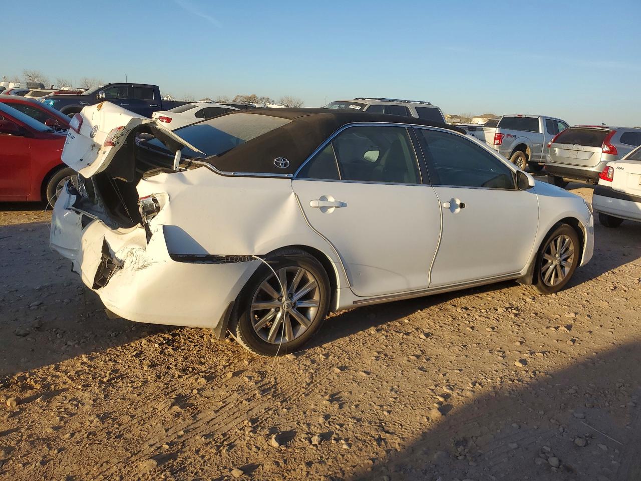 2024 TOYOTA CAMRY photo 5
