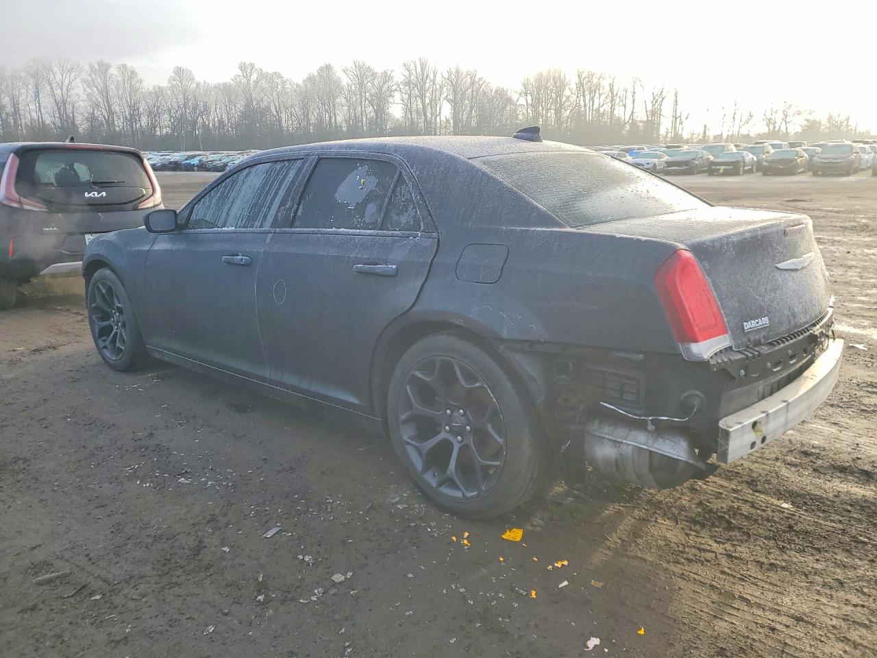 2019 CHRYSLER 300 TOURING photo 2
