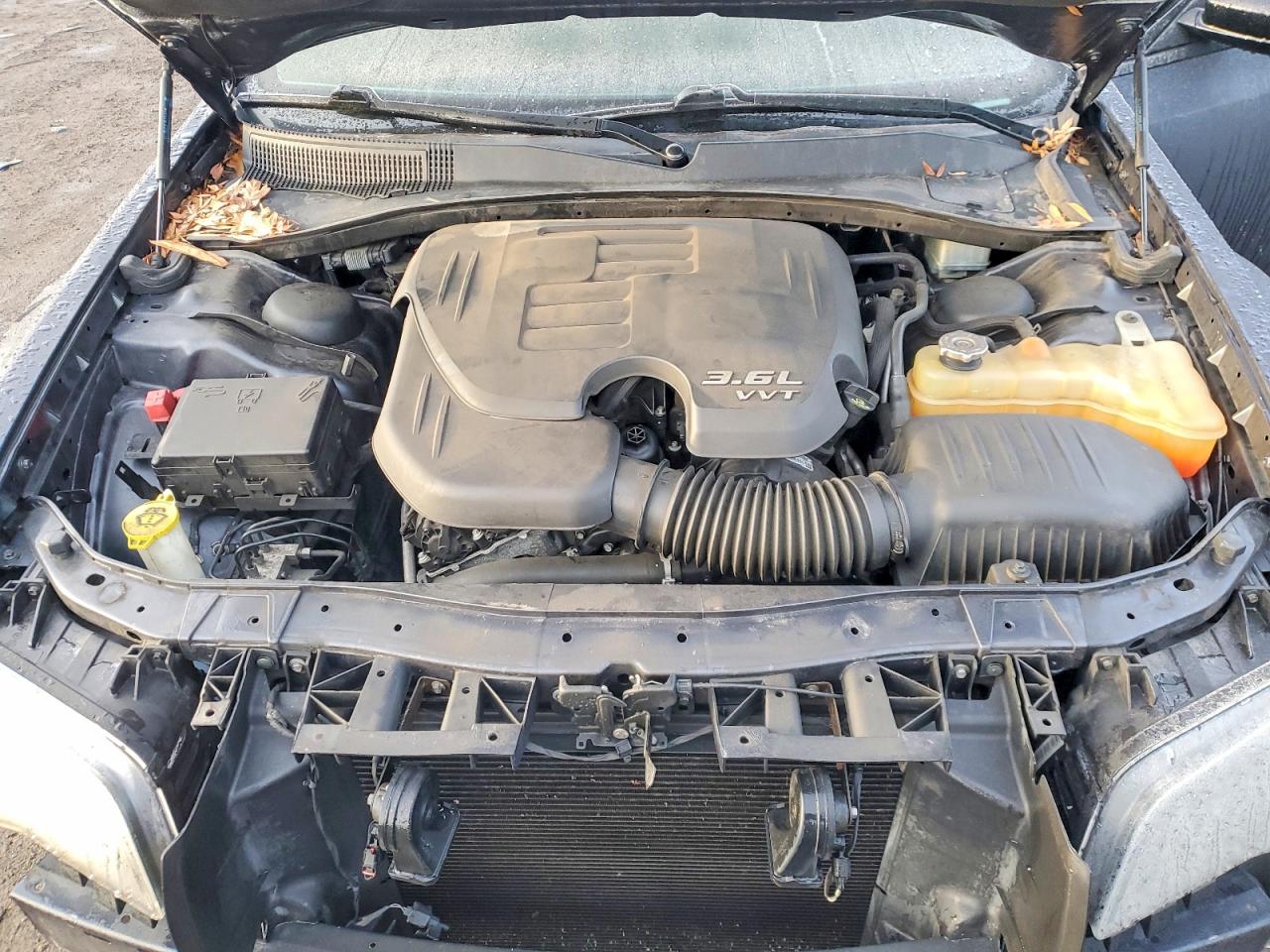 2019 CHRYSLER 300 TOURING photo 11