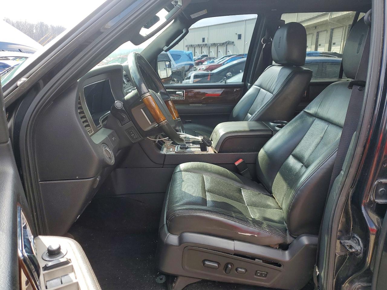 2013 LINCOLN NAVIGATOR L photo 7