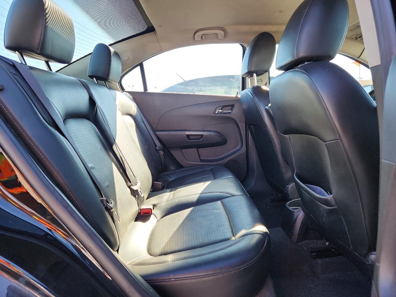 2012 CHEVROLET SONIC LTZ photo 28