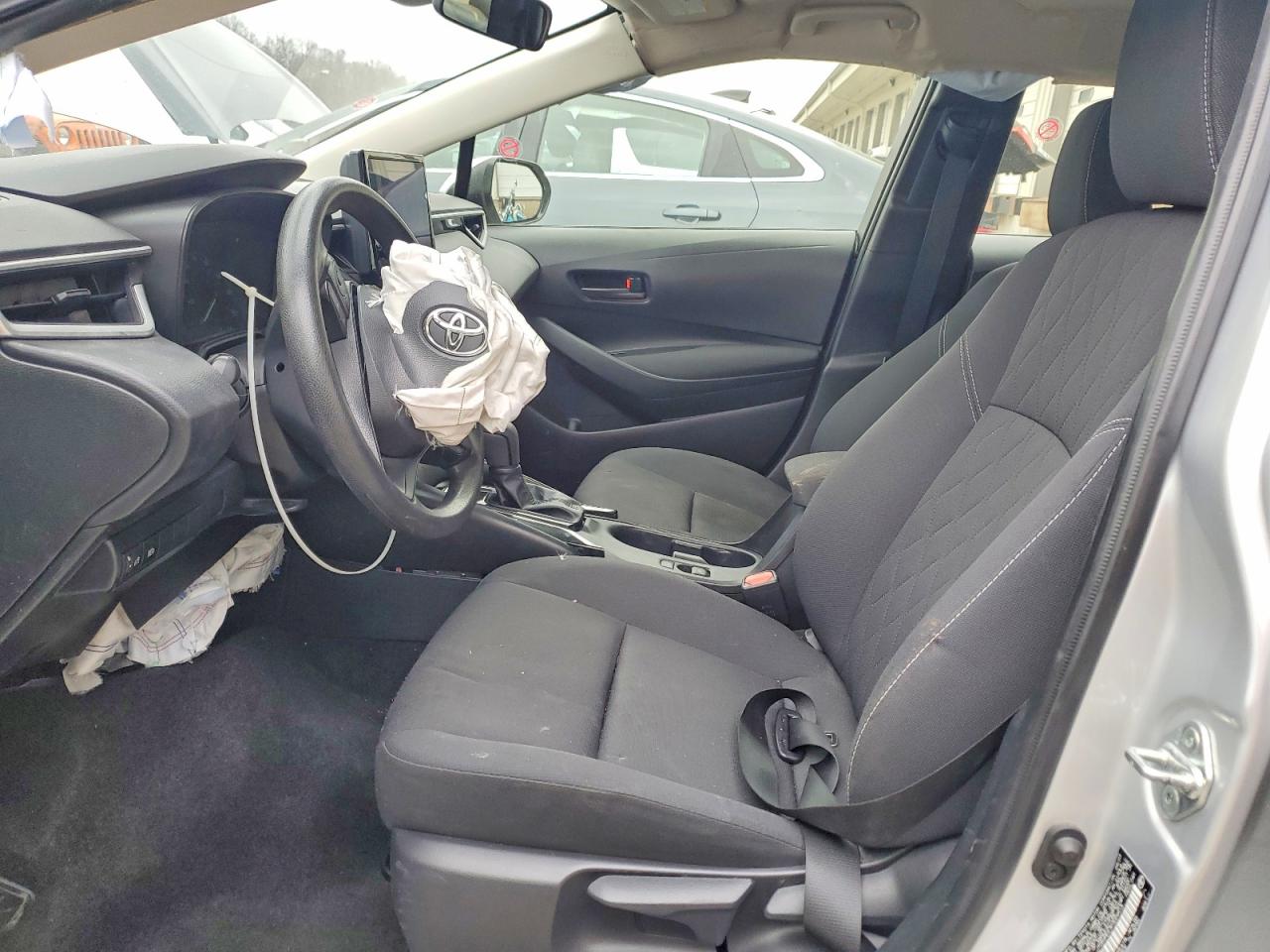 2023 TOYOTA COROLLA LE photo 7
