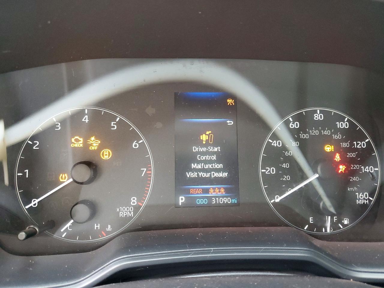 2023 TOYOTA COROLLA LE photo 9