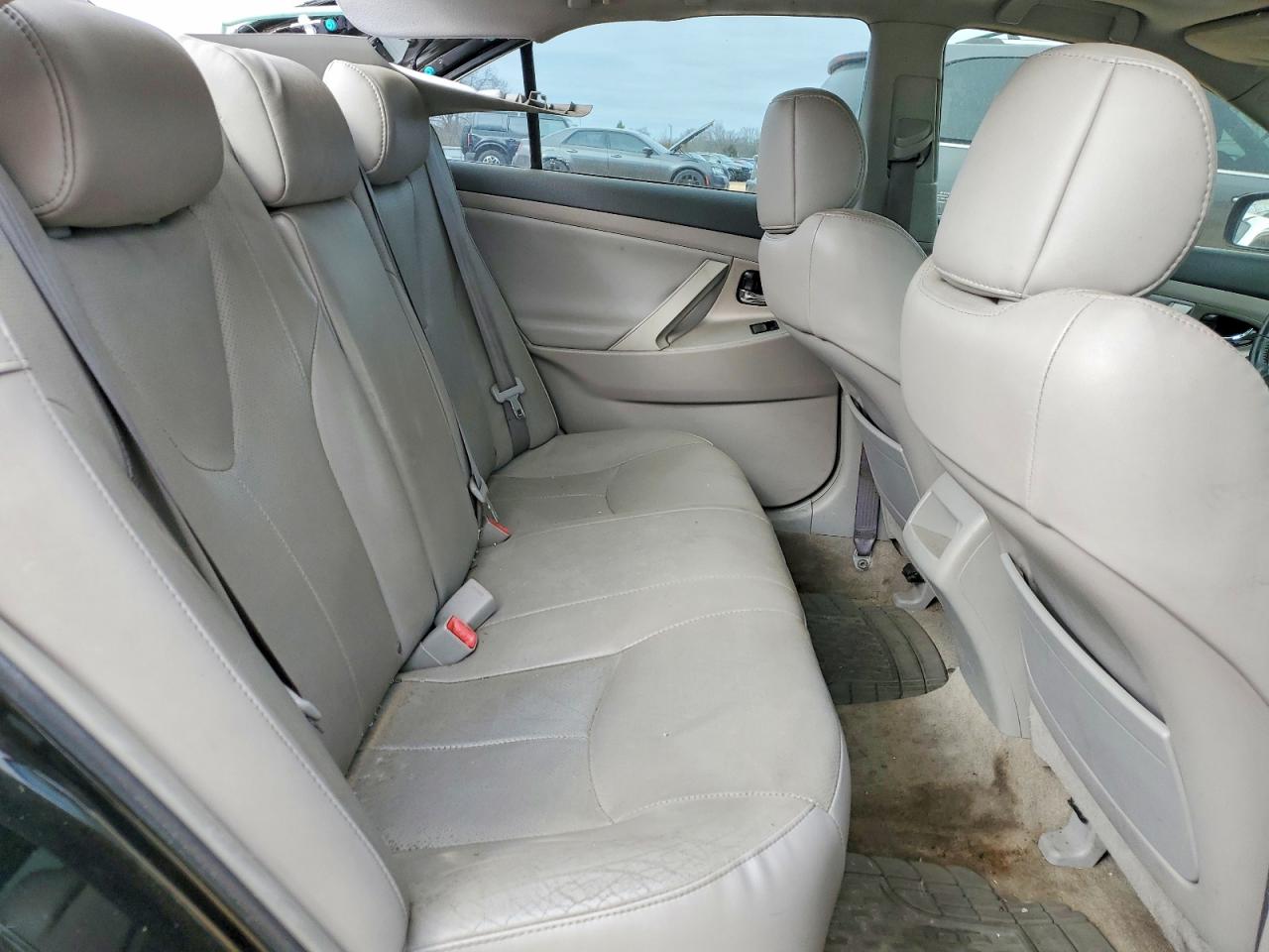 2009 TOYOTA CAMRY SE V6 photo 28