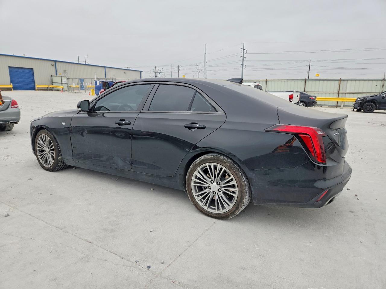 2021 CADILLAC CT4 PREMIUM LUXURY photo 3