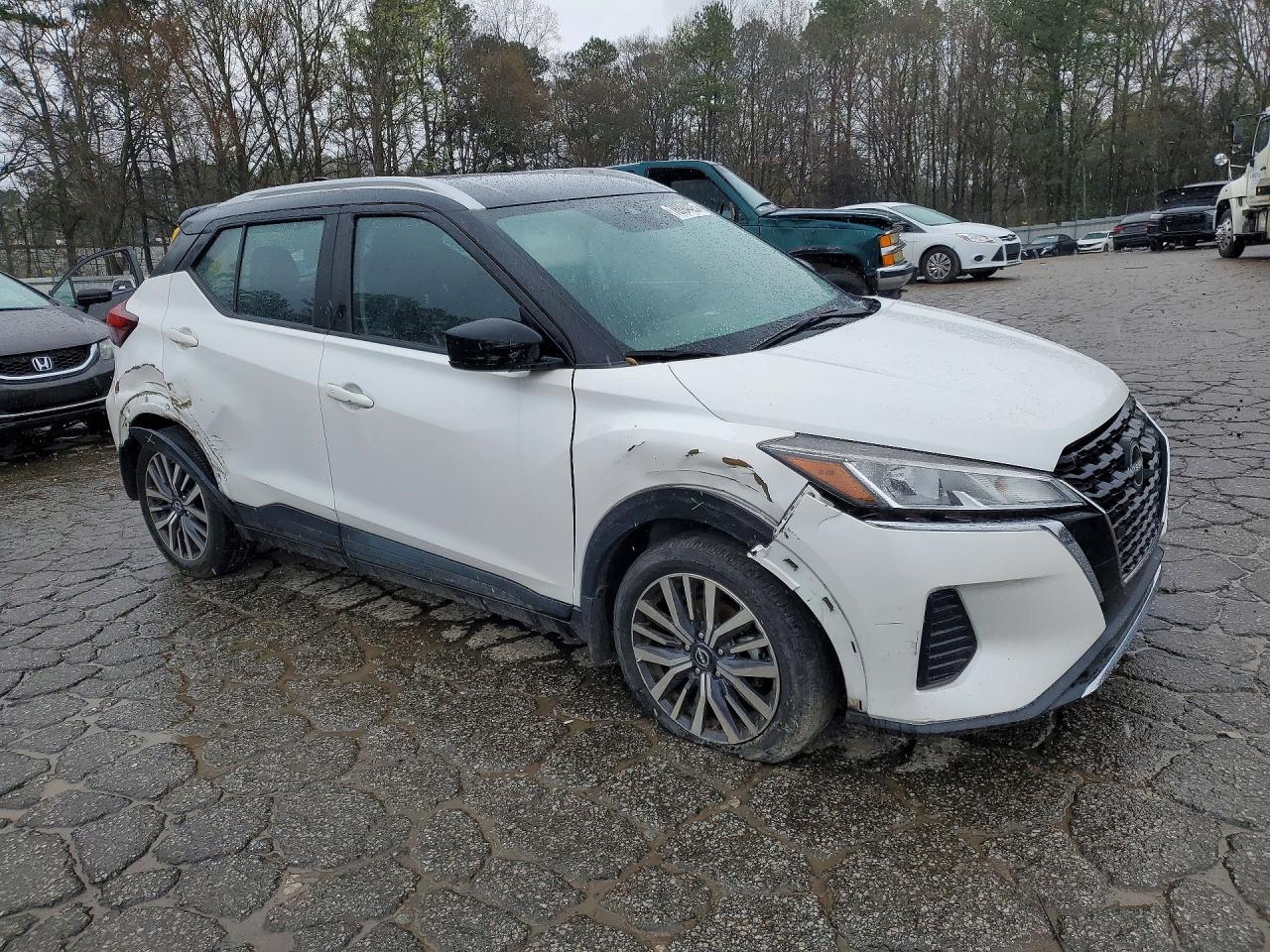 2022 NISSAN KICKS SV photo 7