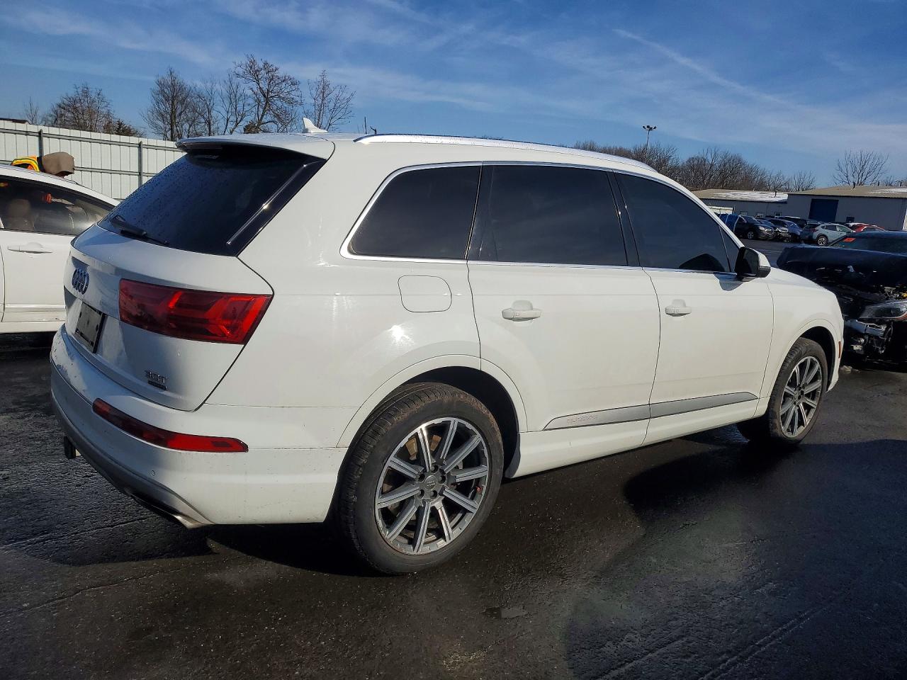 2017 AUDI Q7 PREMIUM PLUS photo 3