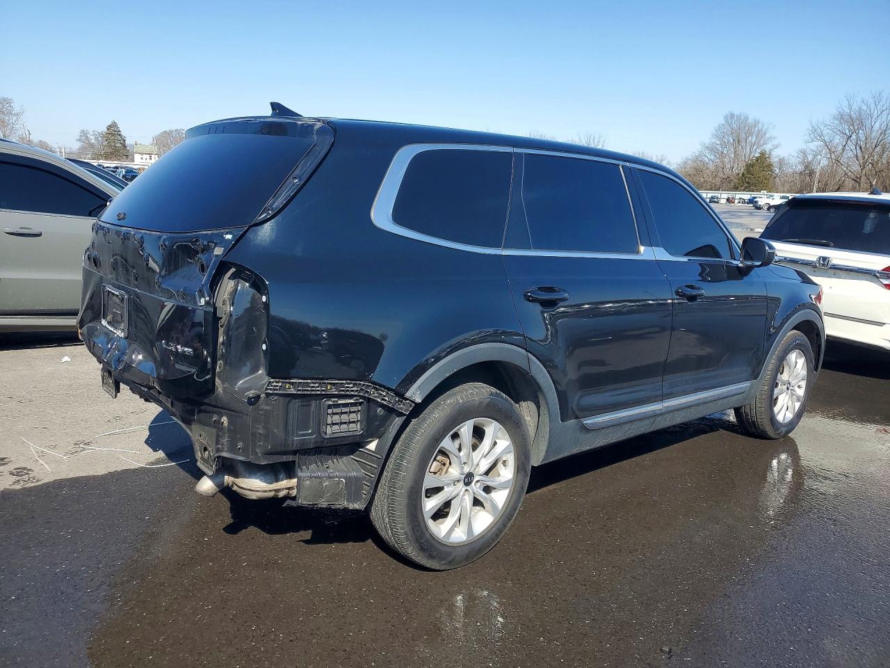 2021 KIA TELLURIDE LX photo 5