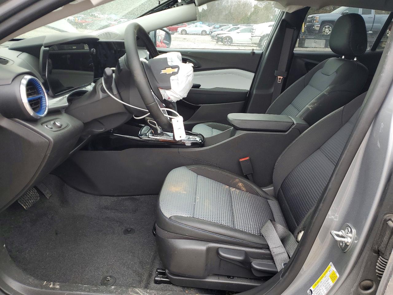 2025 CHEVROLET TRAX 1LT photo 13