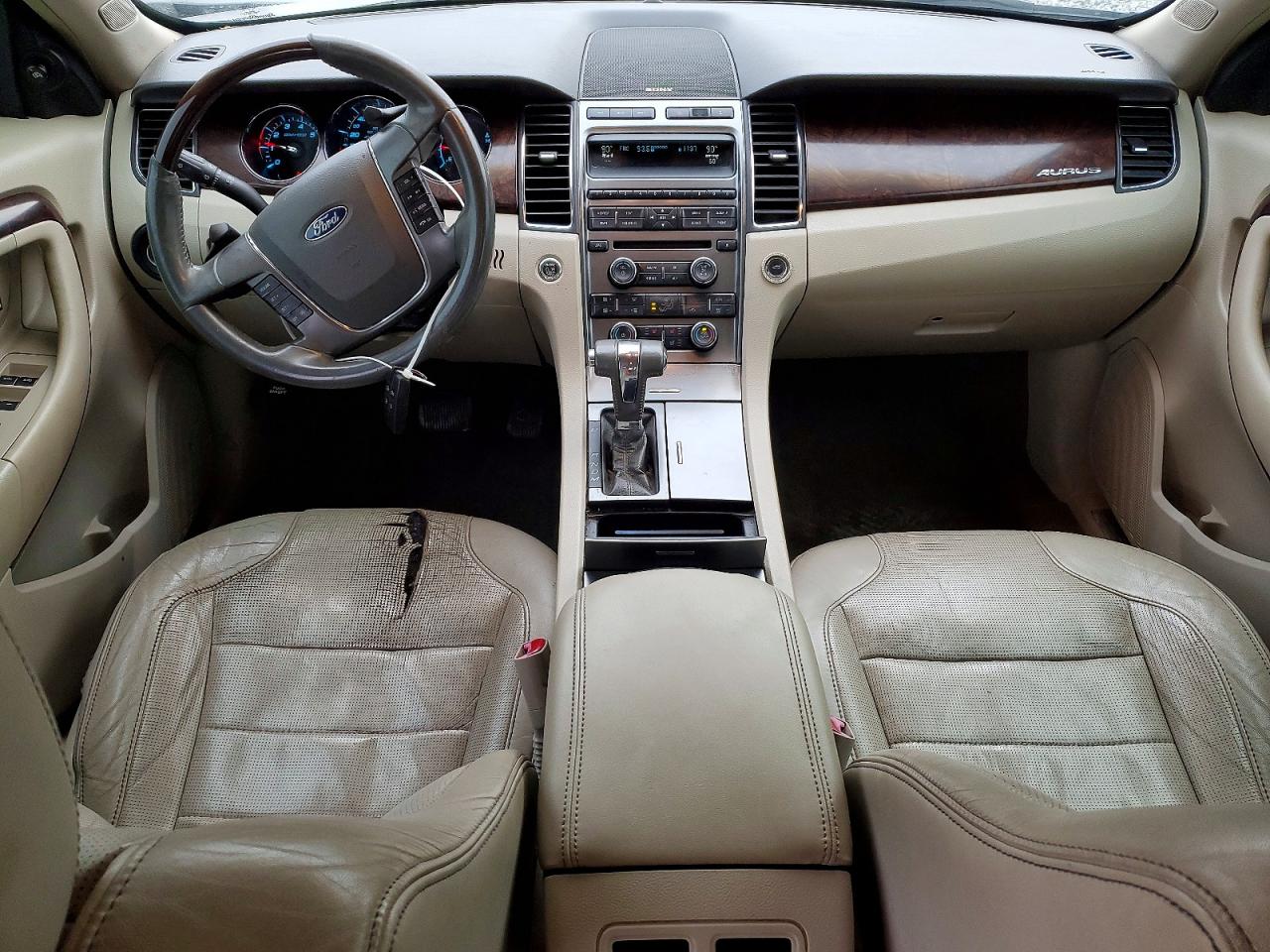 2010 FORD TAURUS LIMITED photo 8
