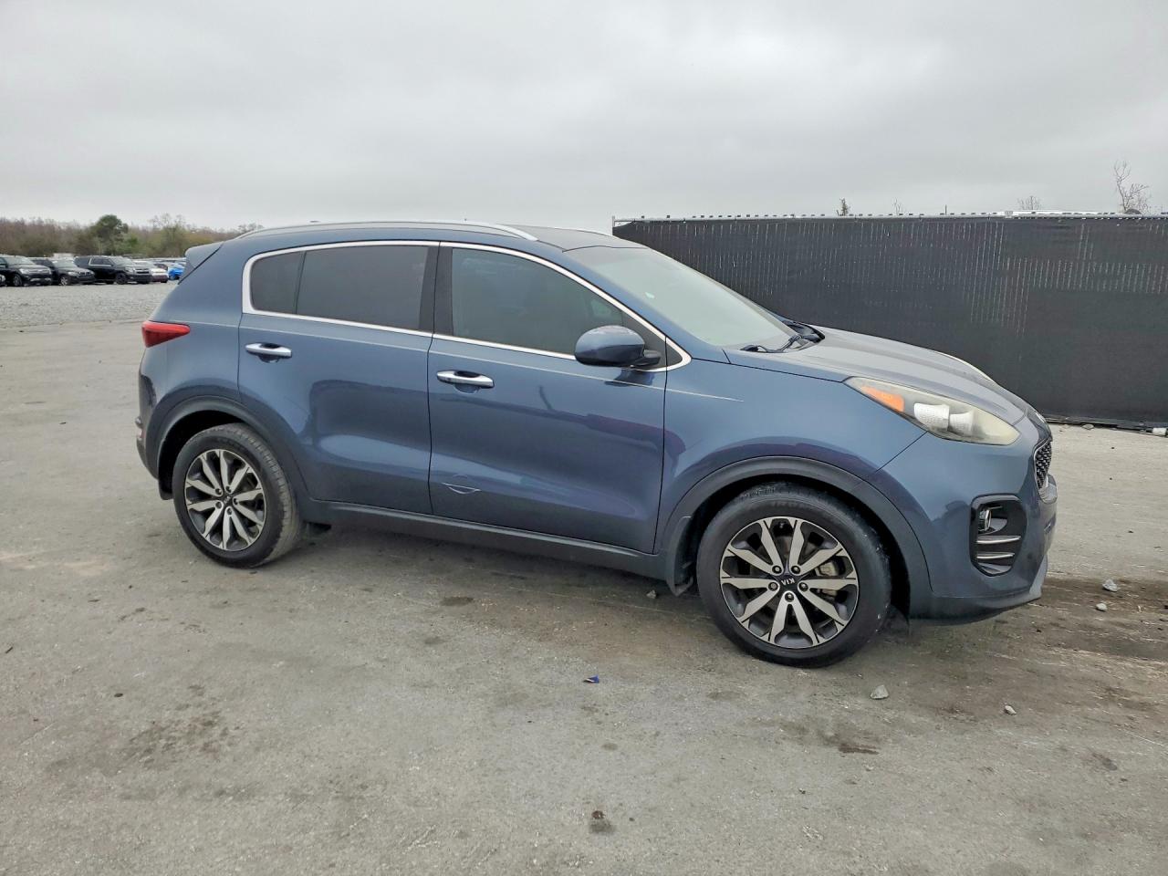 2017 KIA SPORTAGE EX photo 10