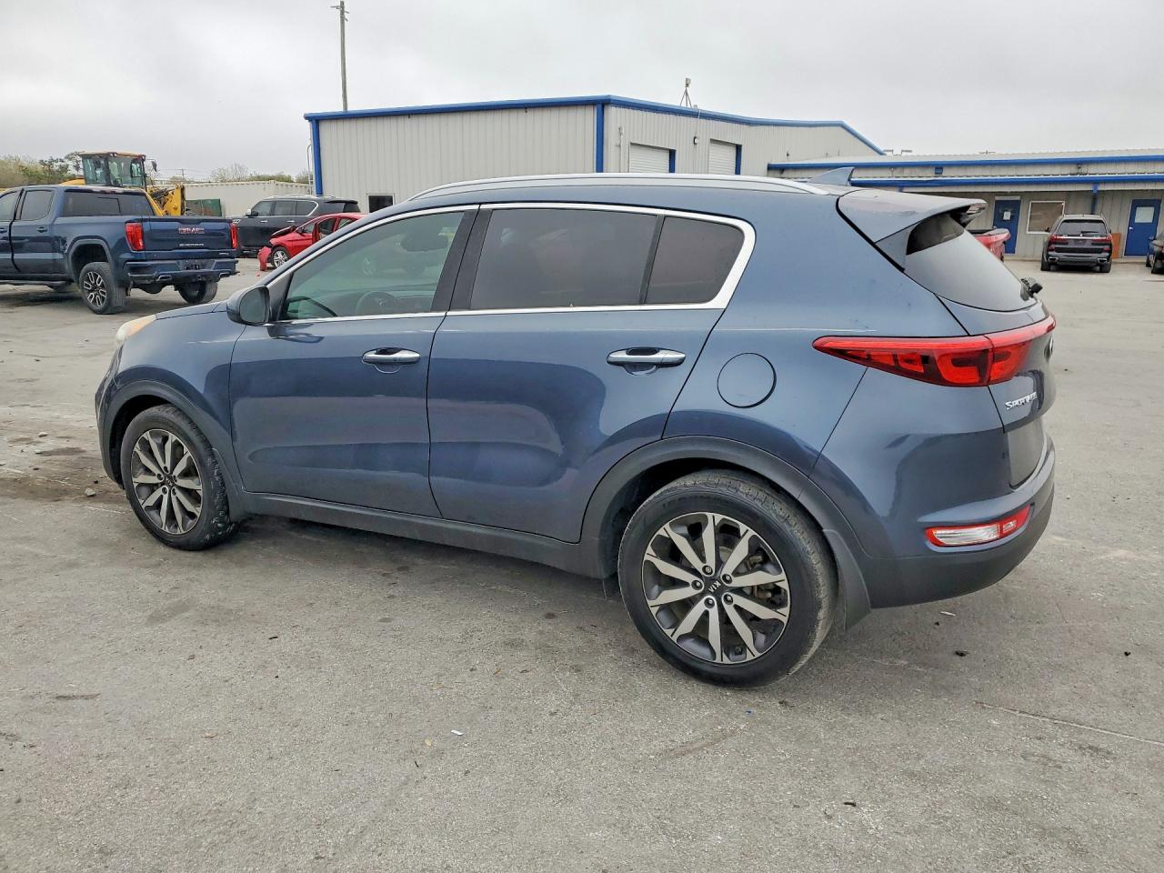 2017 KIA SPORTAGE EX photo 4