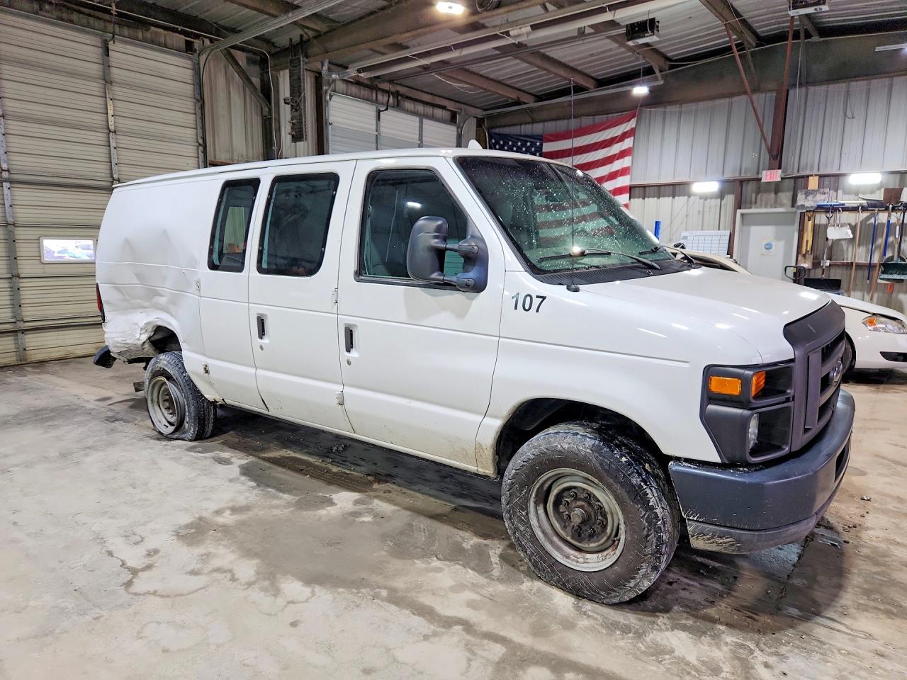 2011 FORD E250 DELIVERY VAN photo 4