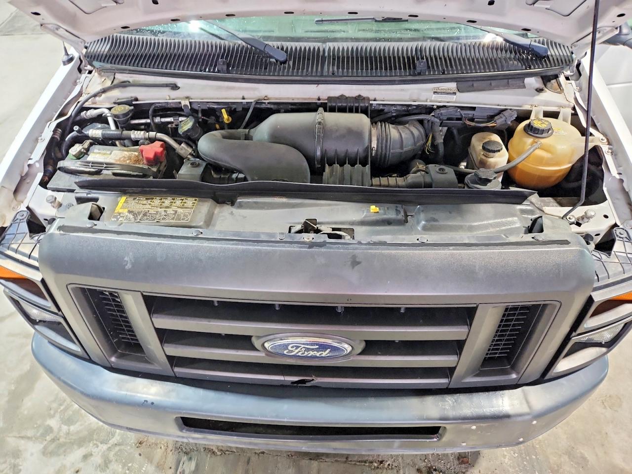 2011 FORD E250 DELIVERY VAN photo 12