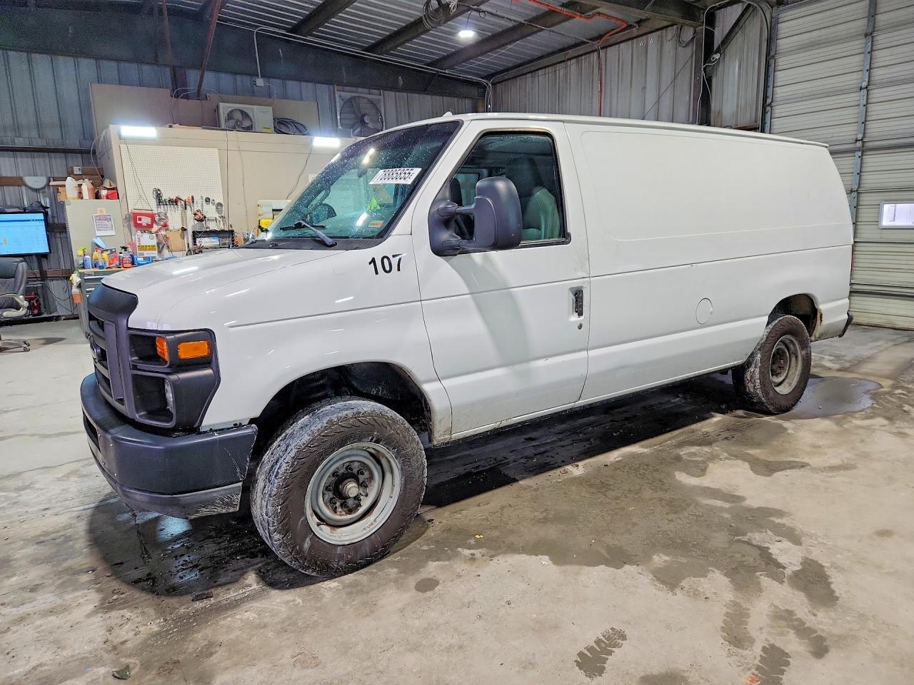 2011 FORD ECONOLINE