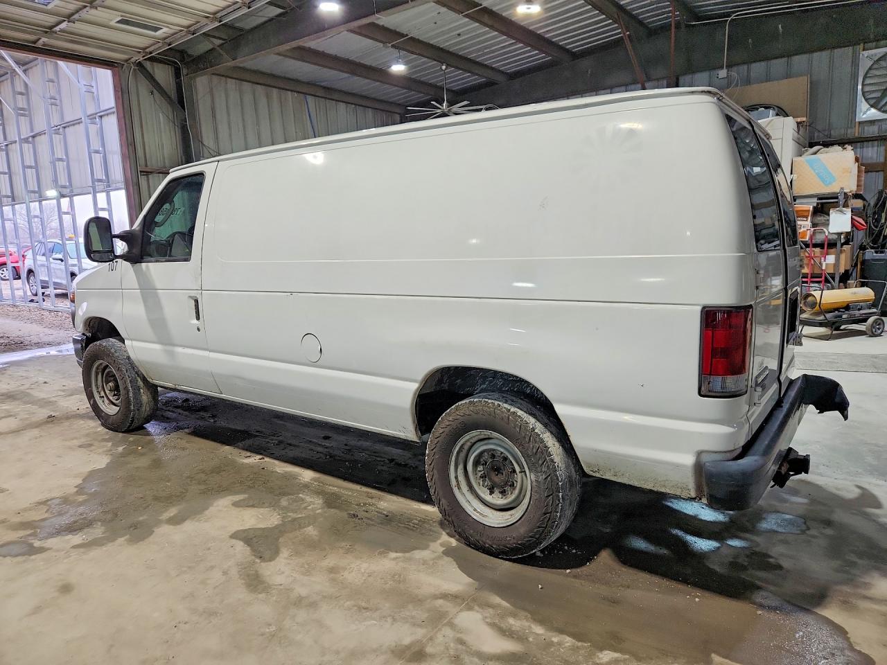 2011 FORD E250 DELIVERY VAN photo 2