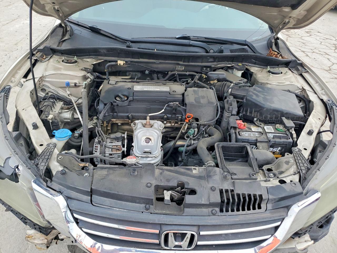 2014 HONDA ACCORD LX photo 11