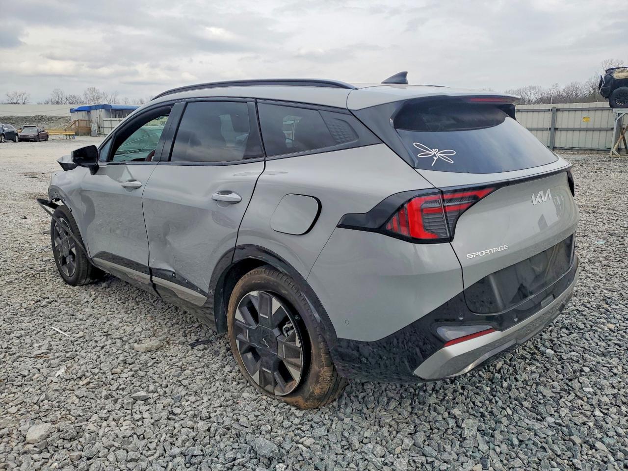 2026 KIA SPORTAGE SX-PRESTIGE photo 3