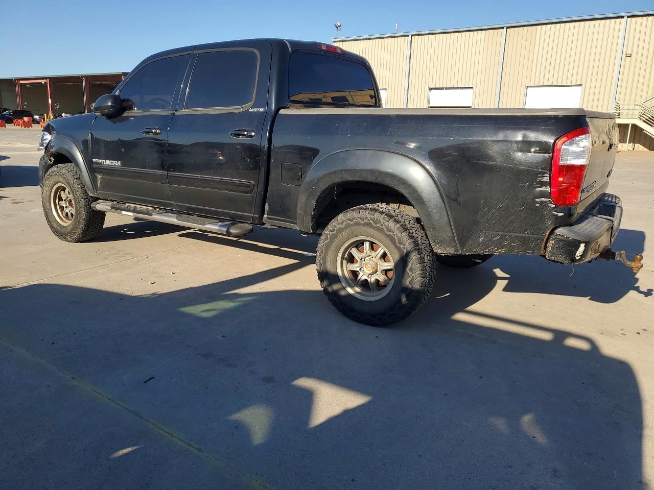 2004 TOYOTA TUNDRA LIMITED photo 4