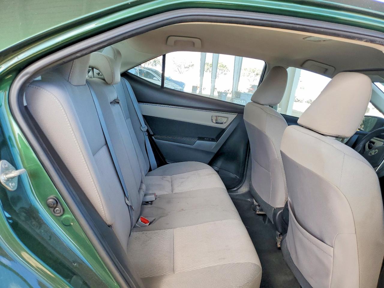 2015 TOYOTA COROLLA LE photo 19