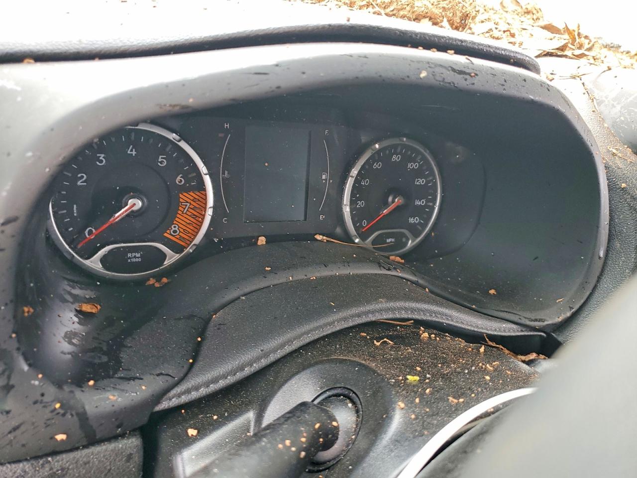 2019 JEEP RENEGADE LATITUDE photo 9