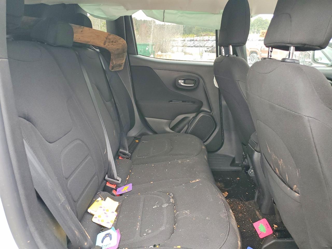 2019 JEEP RENEGADE LATITUDE photo 11