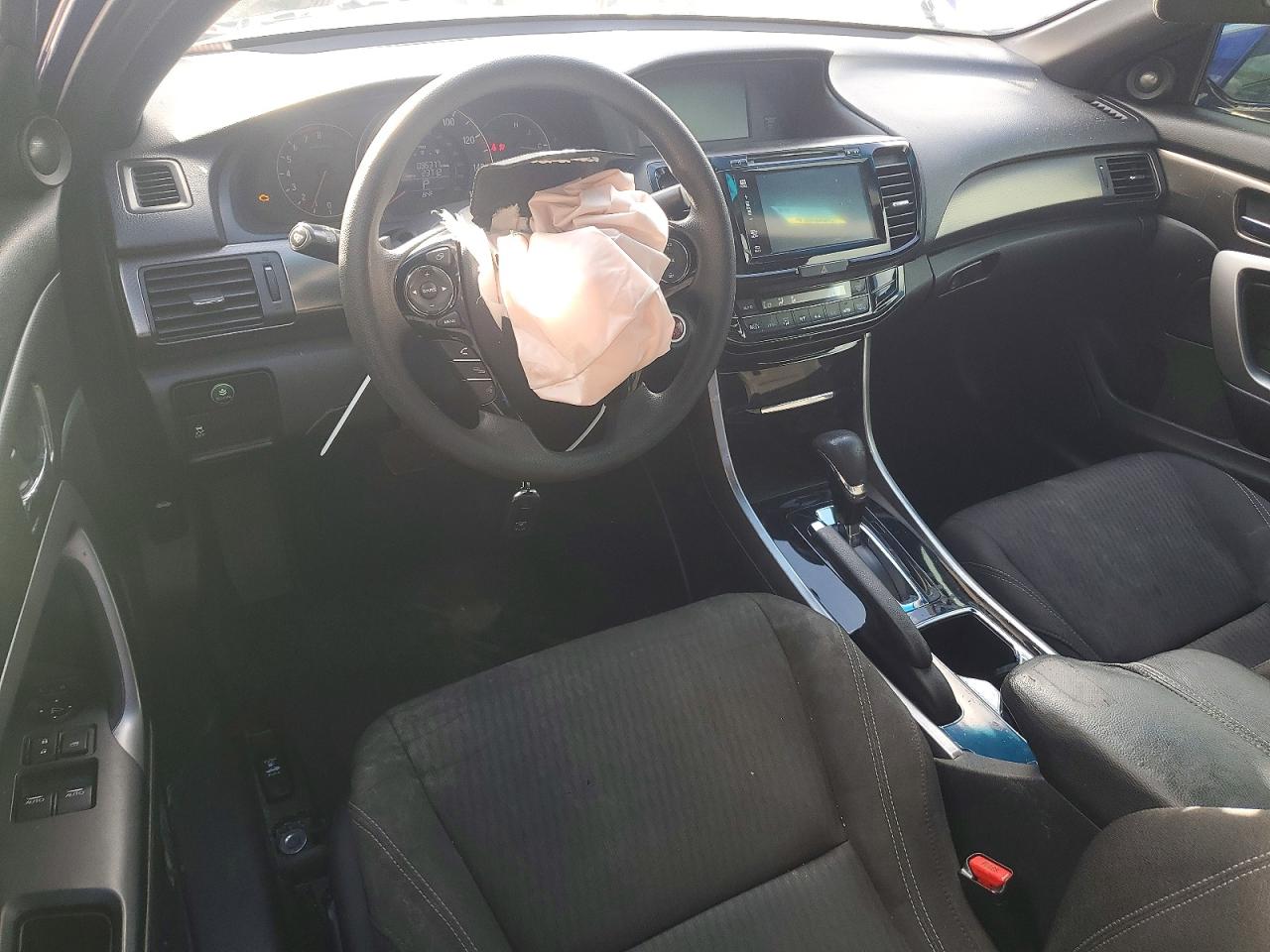 2017 HONDA ACCORD EX photo 15
