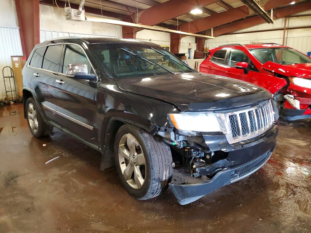 2011 JEEP GRAND CHEROKEE OVERLAND photo 7