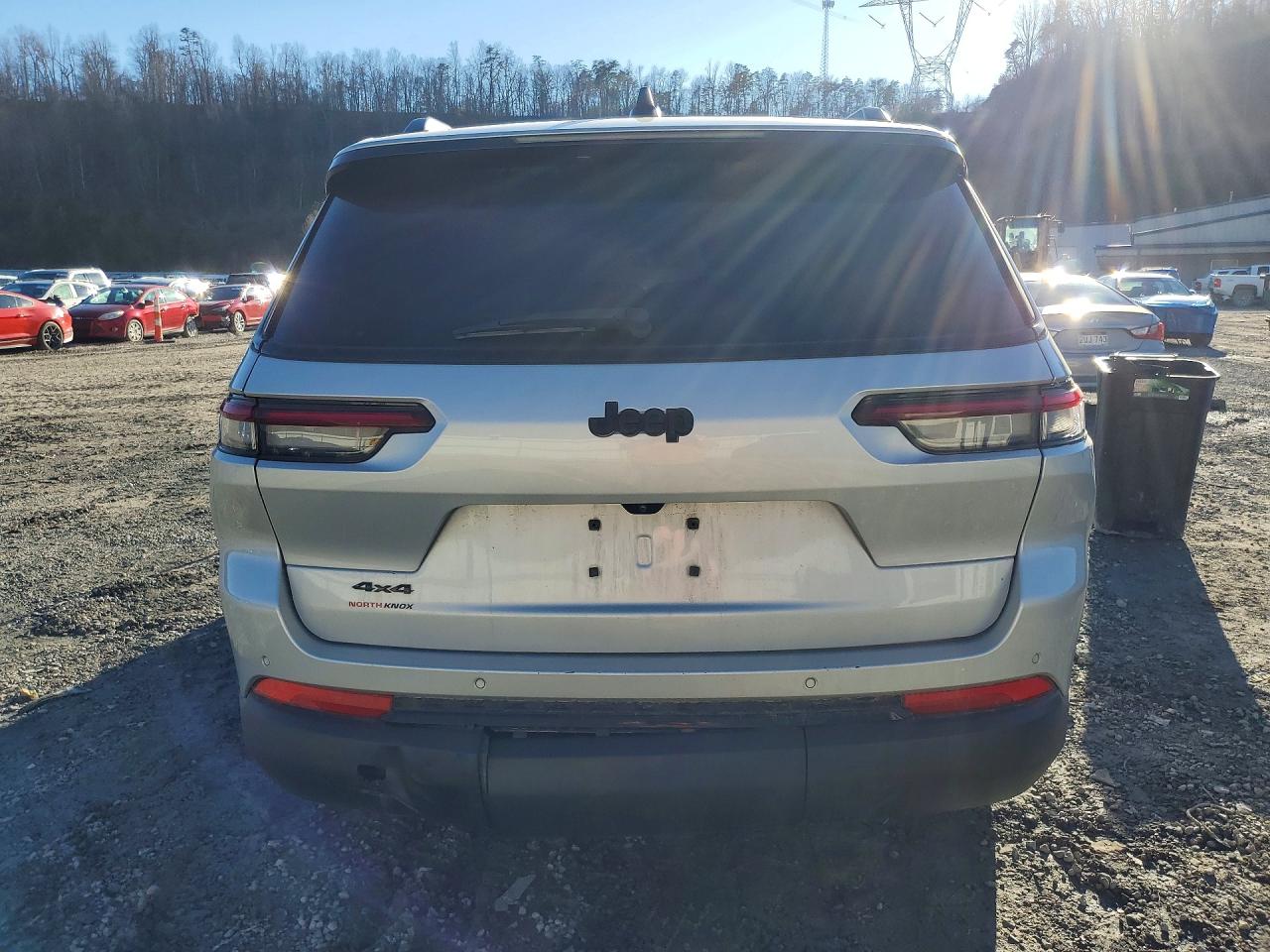 2023 JEEP GRAND CHEROKEE L LAREDO photo 11