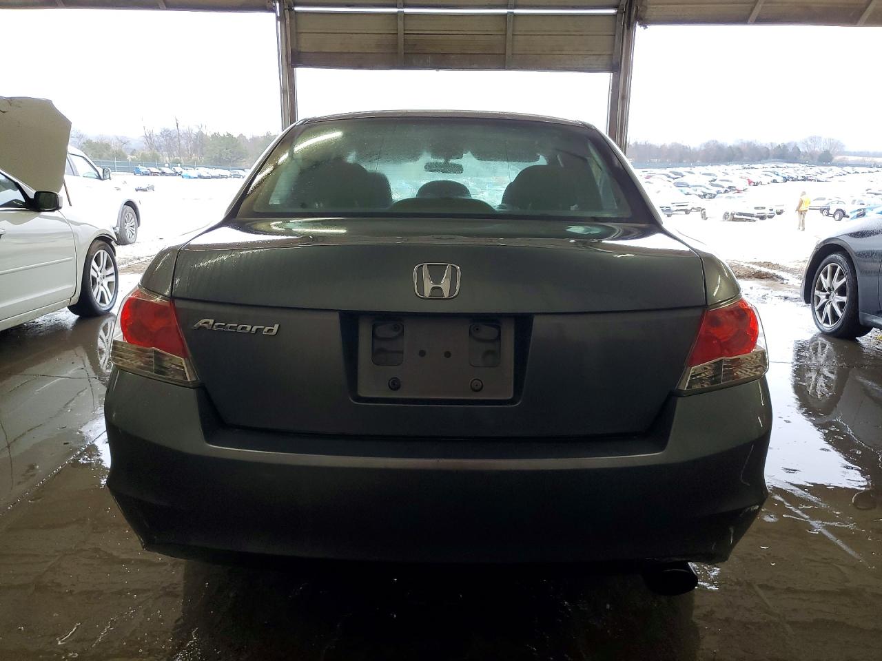 2010 HONDA ACCORD LXP photo 11