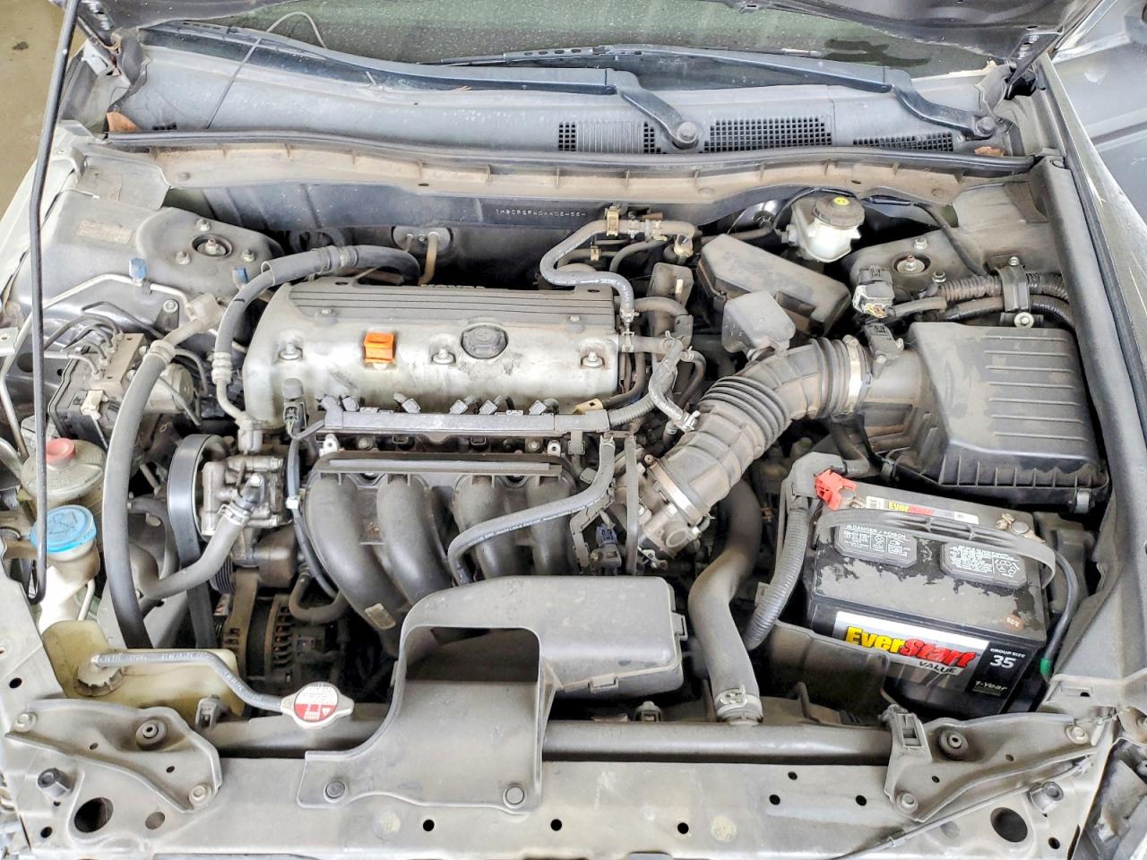 2010 HONDA ACCORD LXP photo 21
