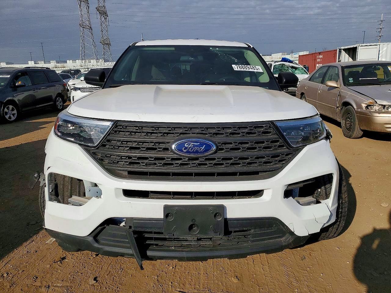 2021 FORD EXPLORER photo 9