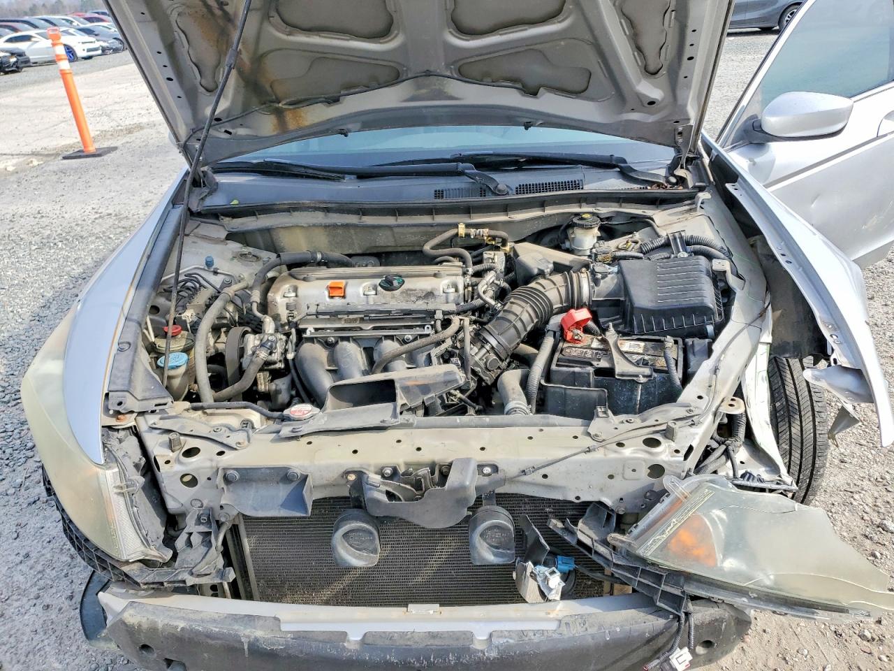 2009 HONDA ACCORD LXP photo 11