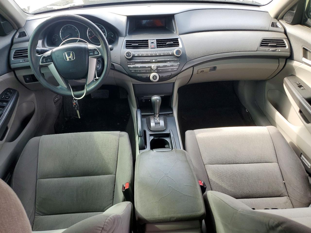 2009 HONDA ACCORD LXP photo 8