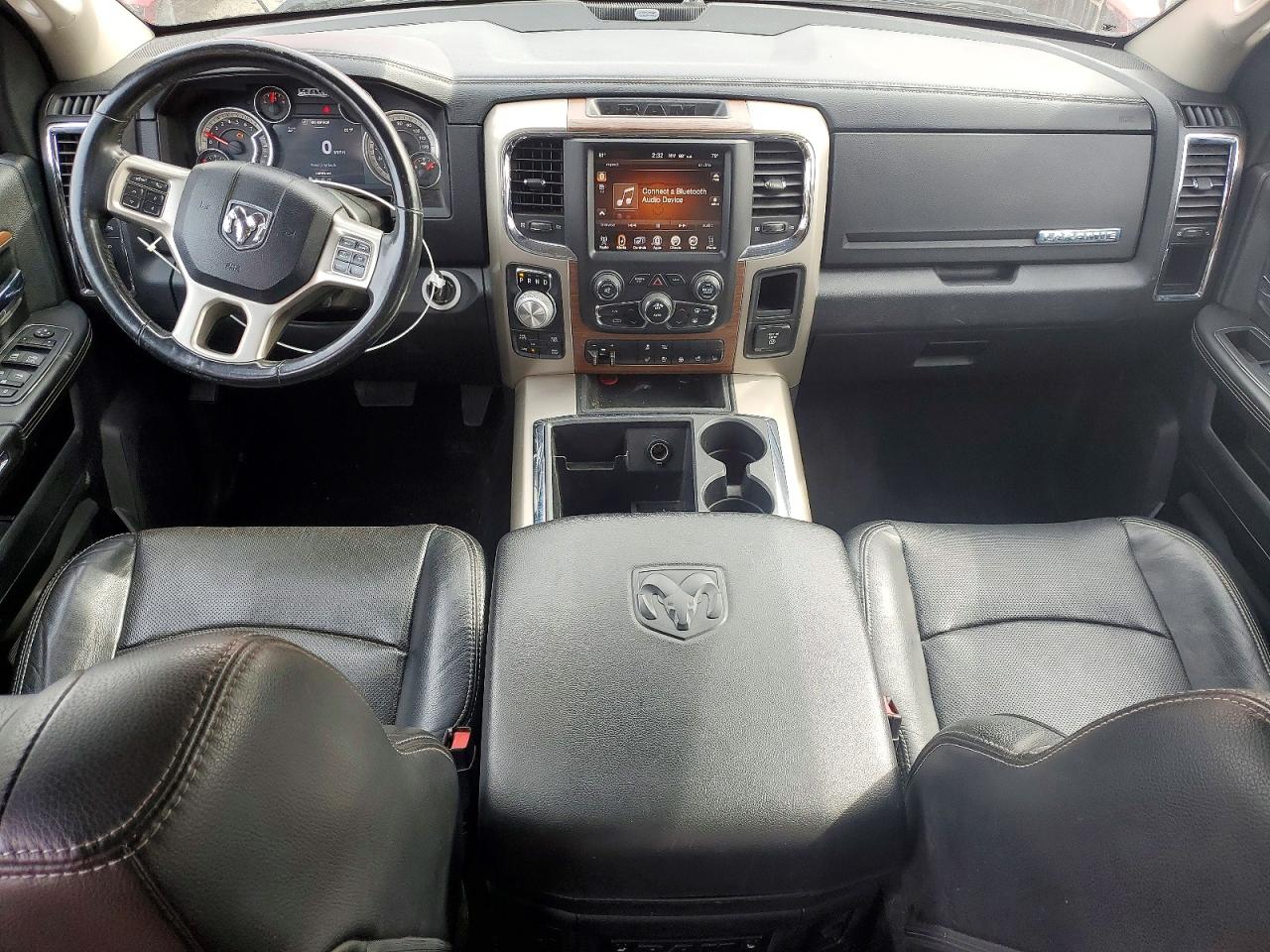 2014 RAM 1500 LARAMIE photo 15