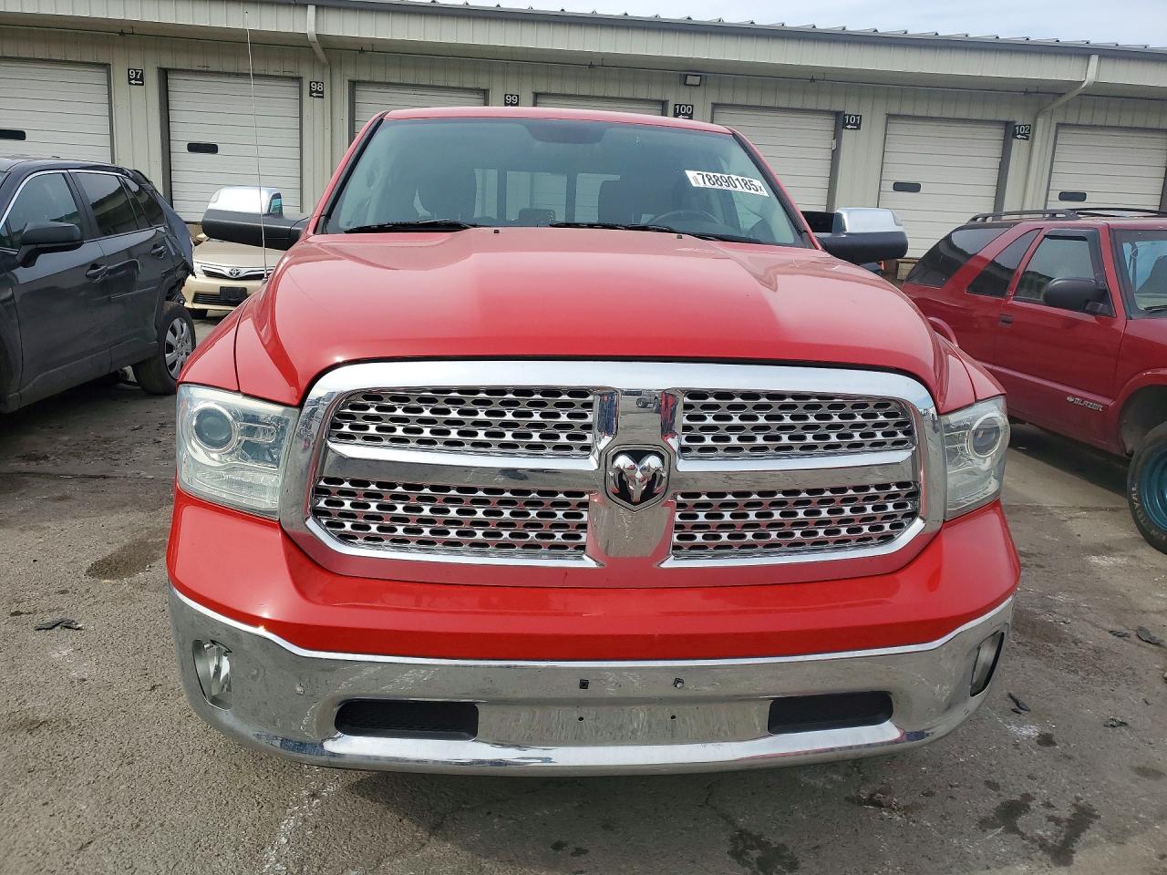 2014 RAM 1500 LARAMIE photo 9