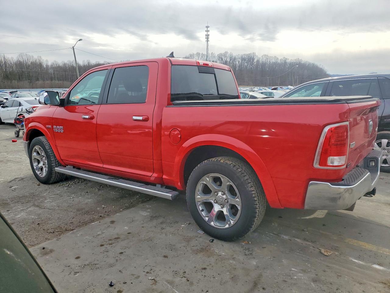 2014 RAM 1500 LARAMIE photo 3