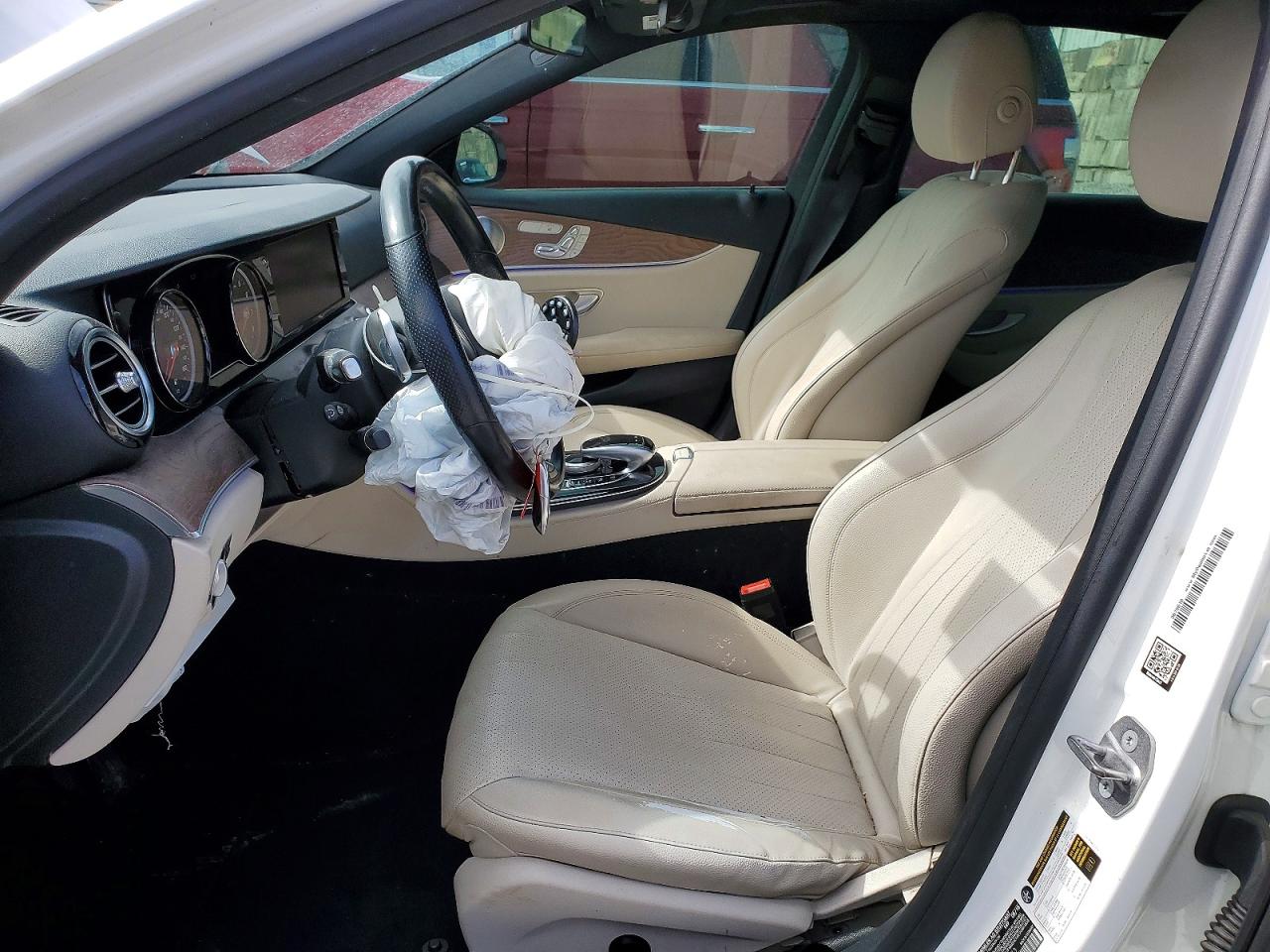 2017 MERCEDES-BENZ E 300 4MATIC photo 7