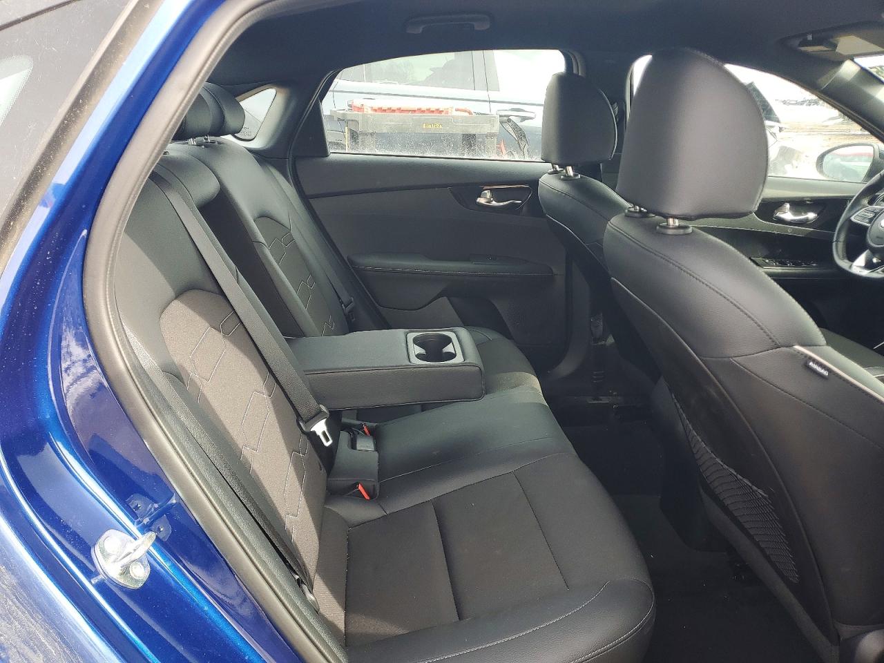 2021 KIA FORTE GT-LINE photo 28