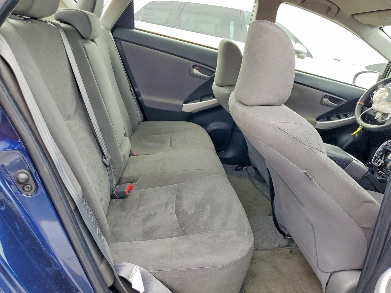 2012 TOYOTA PRIUS THREE photo 10